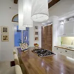Apartamento 3 Bed With Outdoor Space On Seafront *