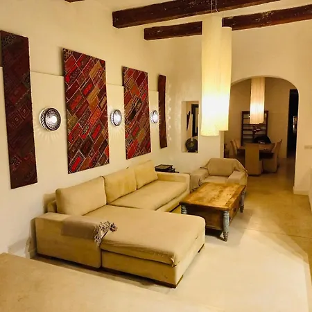 3 Bed With Outdoor Space On Seafront Sliema