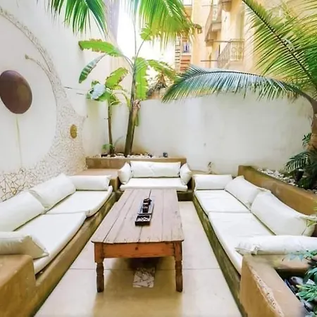 3 Bed With Outdoor Space On Seafront Apartament Sliema