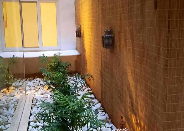 3 Bed With Outdoor Space On Seafront Daire