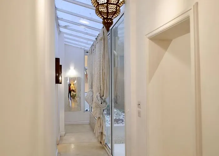 3 Bed With Outdoor Space On Seafront